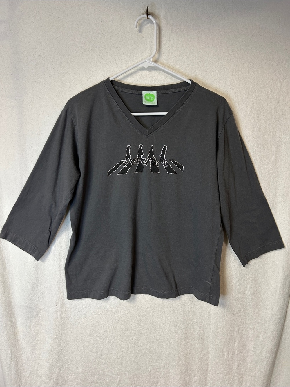 Beatles Women's Gray V-Neck 3/4 Sleeve Top Size L with Embellished Front